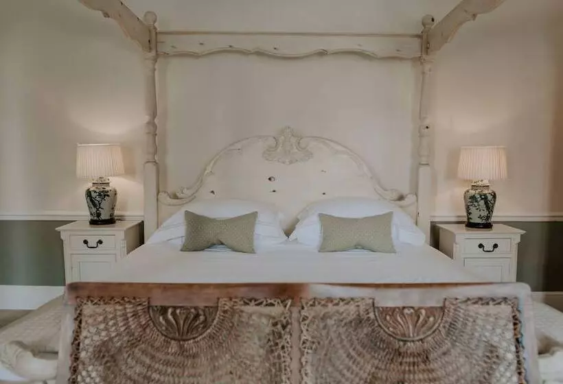 ベッドアンドブレックファースト Allington Manor