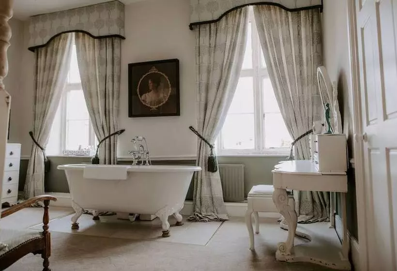 ベッドアンドブレックファースト Allington Manor