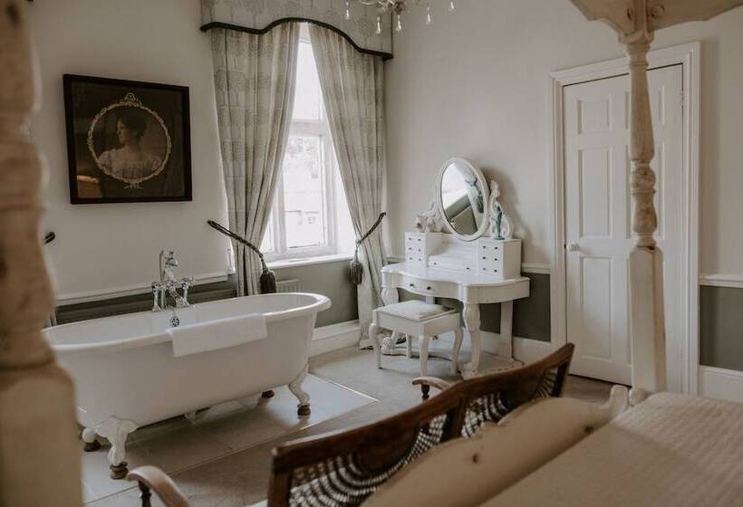 צימר Allington Manor