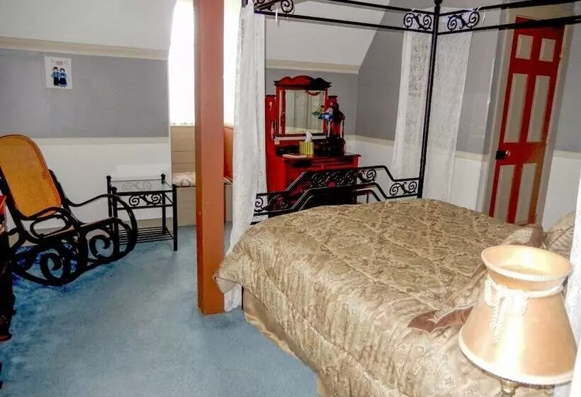 ベッドアンドブレックファースト Herzog Mansion