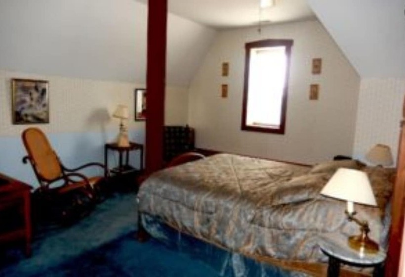 مبيت وإفطار Herzog Mansion