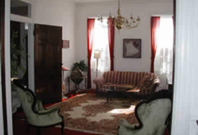 مبيت وإفطار Herzog Mansion