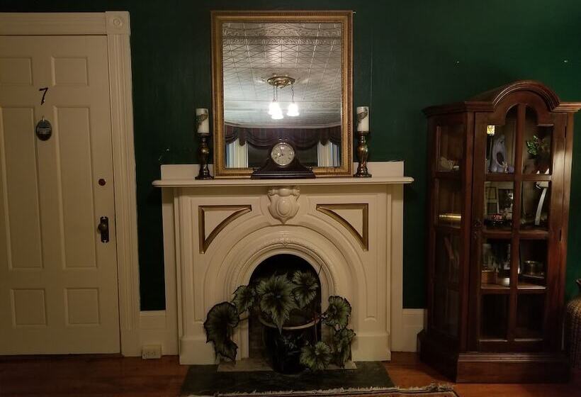 مبيت وإفطار Blackberry Inn