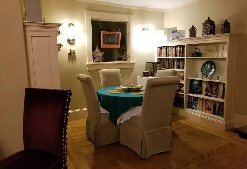 Bed & Breakfast Blackberry Inn