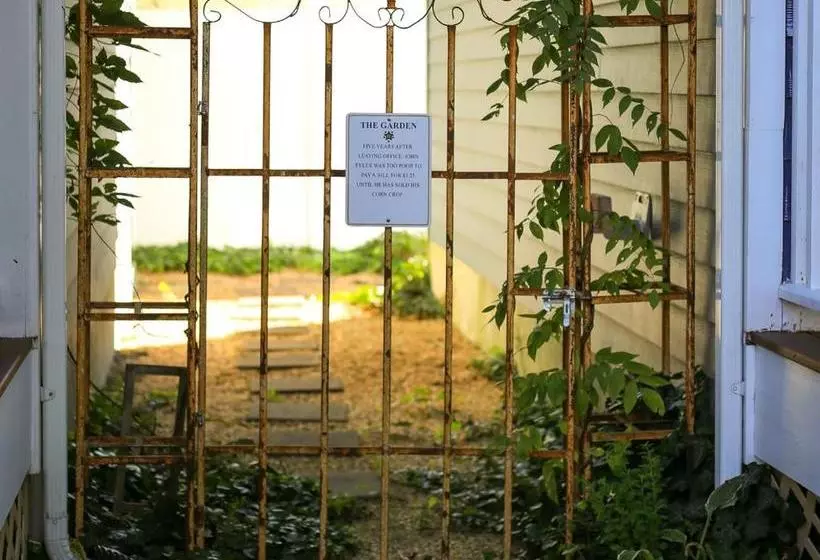 Bed and Breakfast Kilmarnock Inn