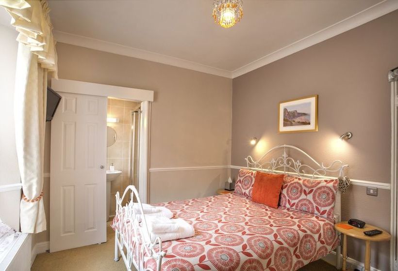 Bed and Breakfast The Mariners   Torquay