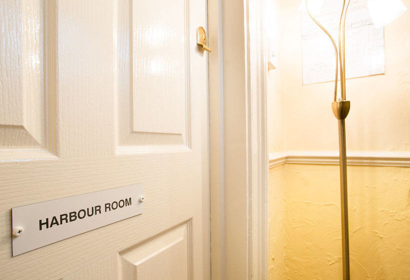 Bed and Breakfast The Mariners   Torquay