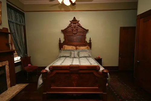 민박 The Olivia Mansion