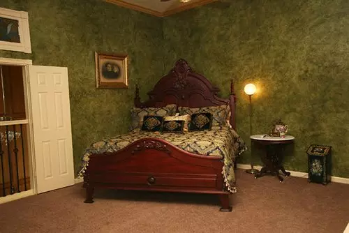 민박 The Olivia Mansion