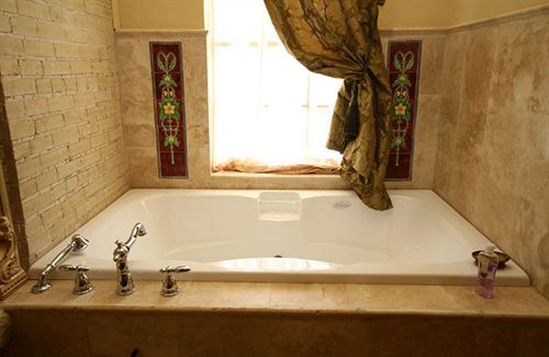 مبيت وإفطار The Olivia Mansion