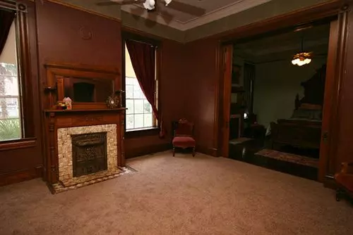 민박 The Olivia Mansion