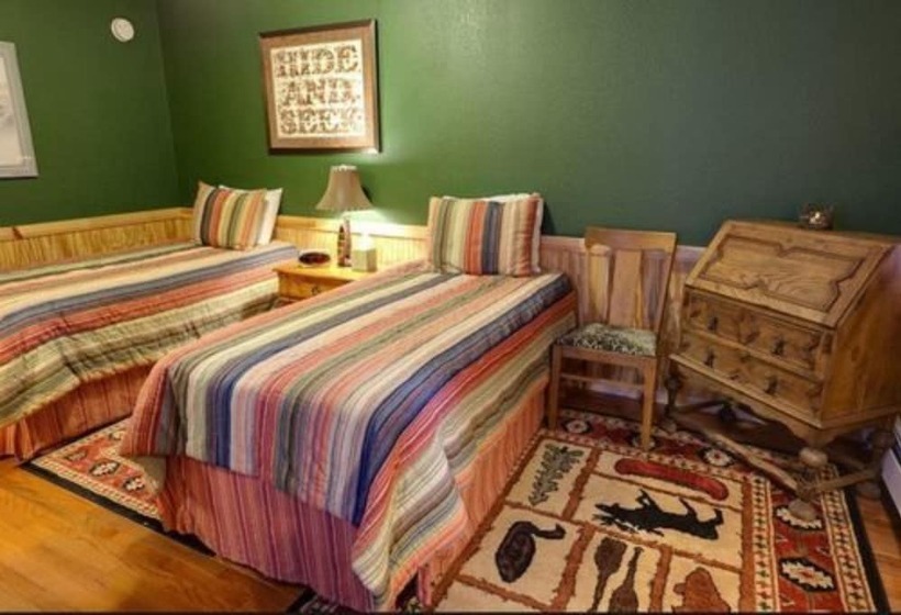 צימר Sea Parrot Inn