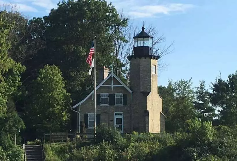 Cocoa Cottage Bed & Breakfast