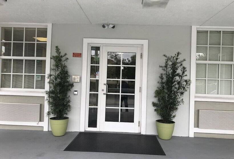 호텔 Best Studio Inn Homestead