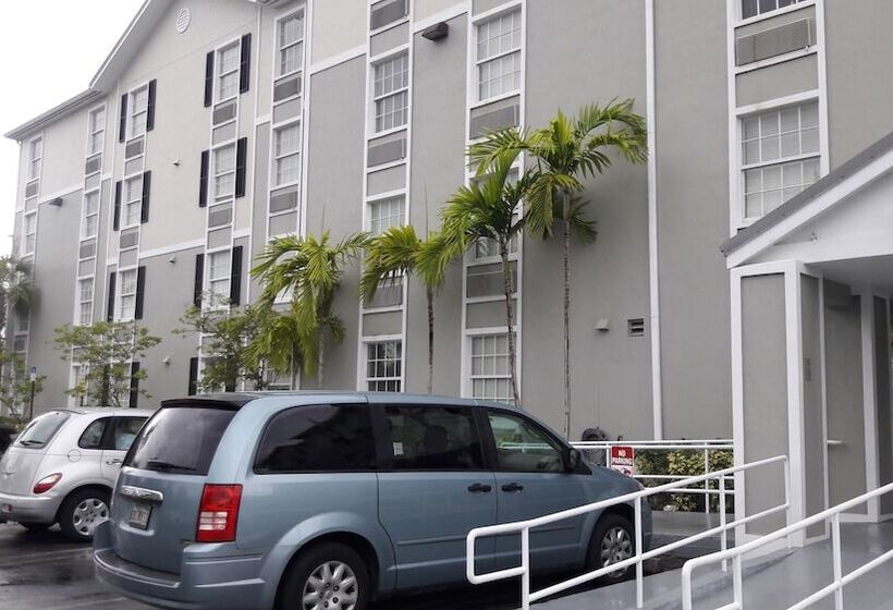 호텔 Best Studio Inn Homestead