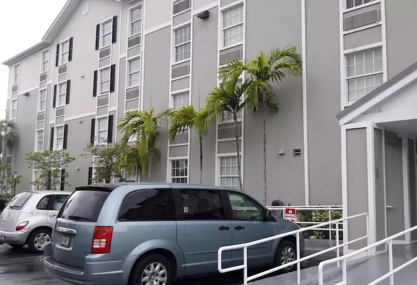 호텔 Best Studio Inn Homestead