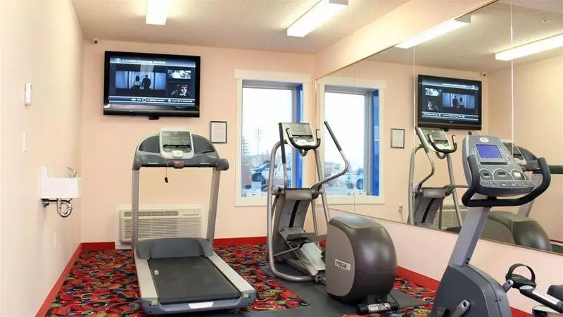 Hotel Crystal Star Inn Edmonton Airport With Free Shuttle To And From Airport