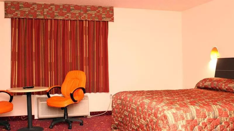 Hotel Crystal Star Inn Edmonton Airport With Free Shuttle To And From Airport