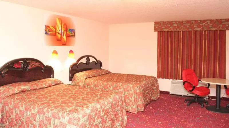 Hotel Crystal Star Inn Edmonton Airport With Free Shuttle To And From Airport