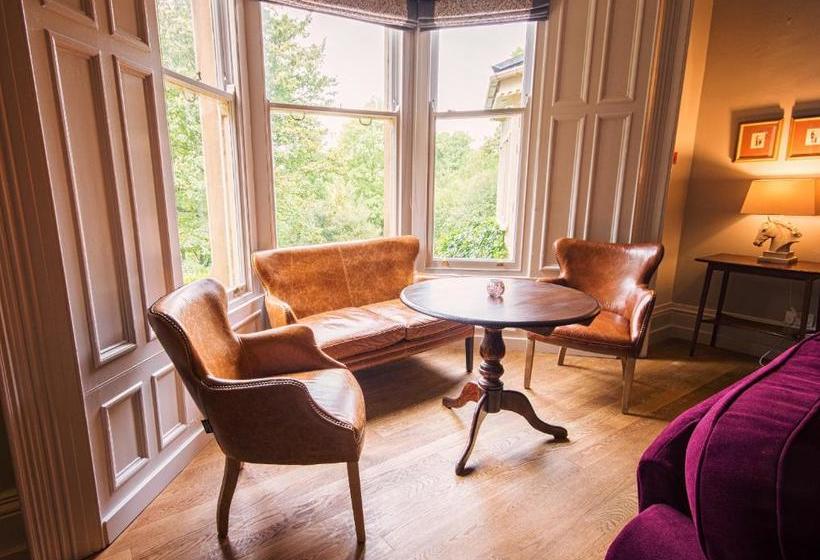 فندق Eslington Villa