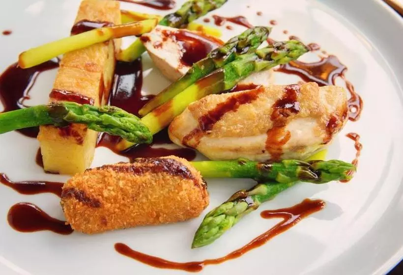 Hotel Eslington Villa