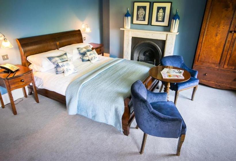 فندق Eslington Villa