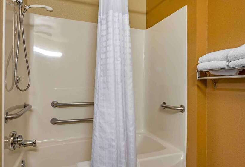 בית מלון כפרי Extended Stay America Suites  Champaign  Urbana