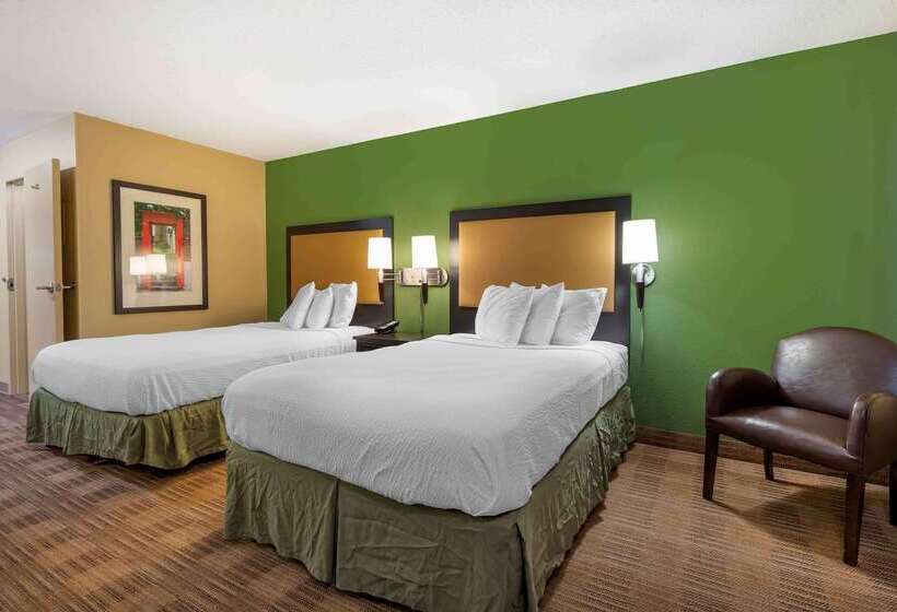 בית מלון כפרי Extended Stay America Suites  Champaign  Urbana