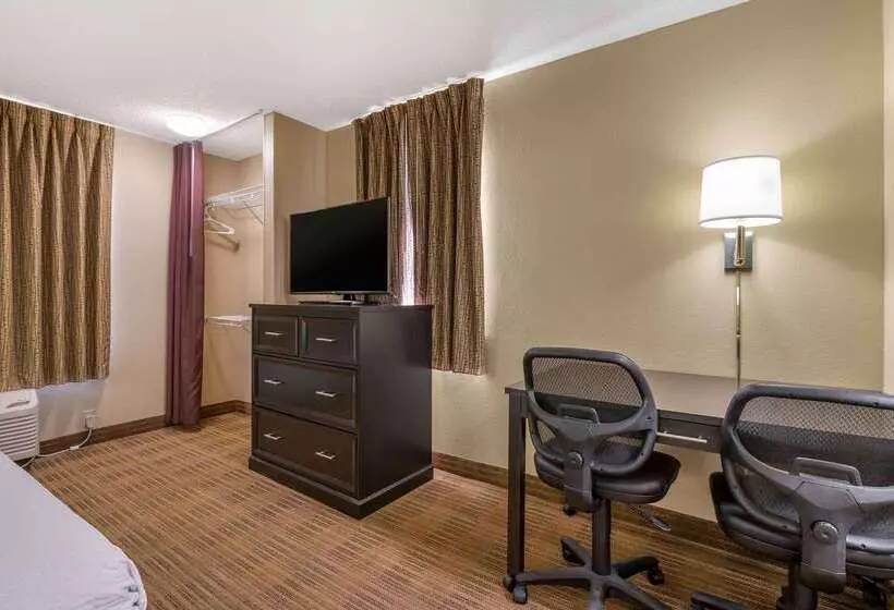 Hotel Extended Stay America Suites  Champaign  Urbana