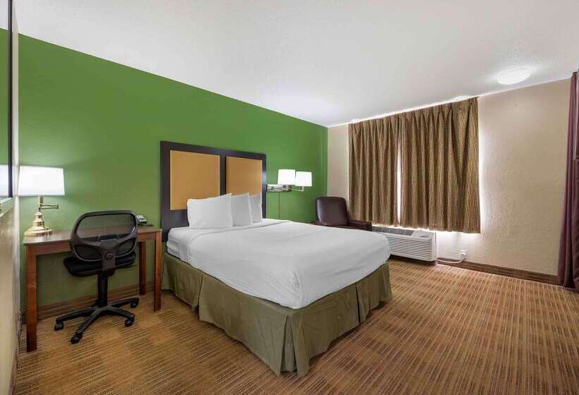 בית מלון כפרי Extended Stay America Suites  Champaign  Urbana