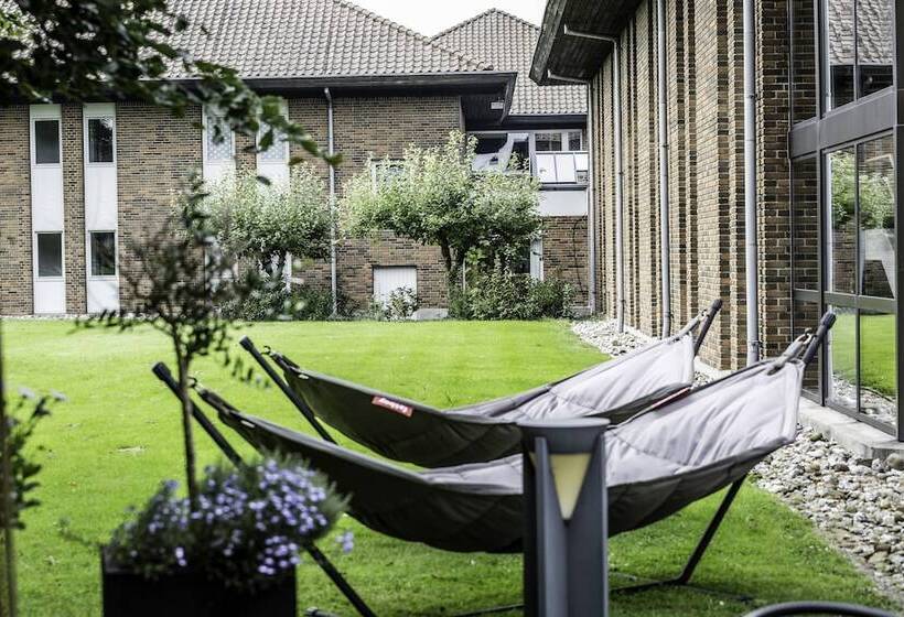 هتل Frederik Vi S