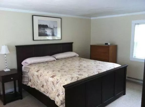 Отель Santuit Inn