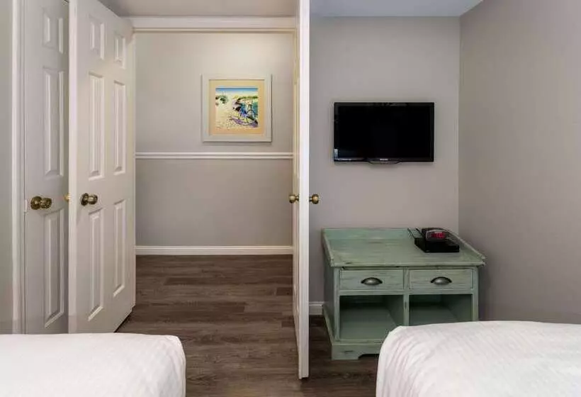 בית מלון כפרי Sea Mystique Resort