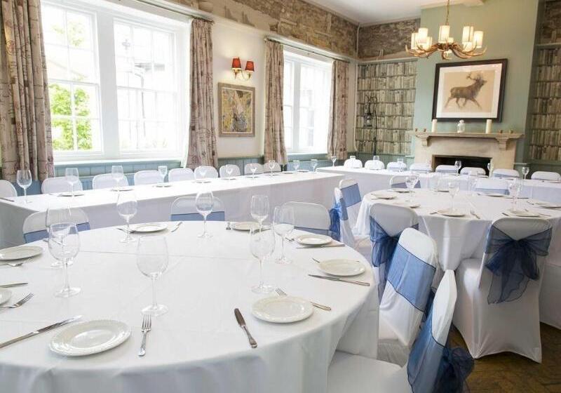 בית מלון כפרי The Kings Arms