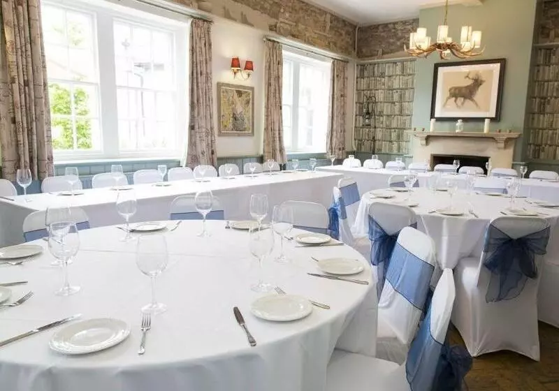 בית מלון כפרי The Kings Arms