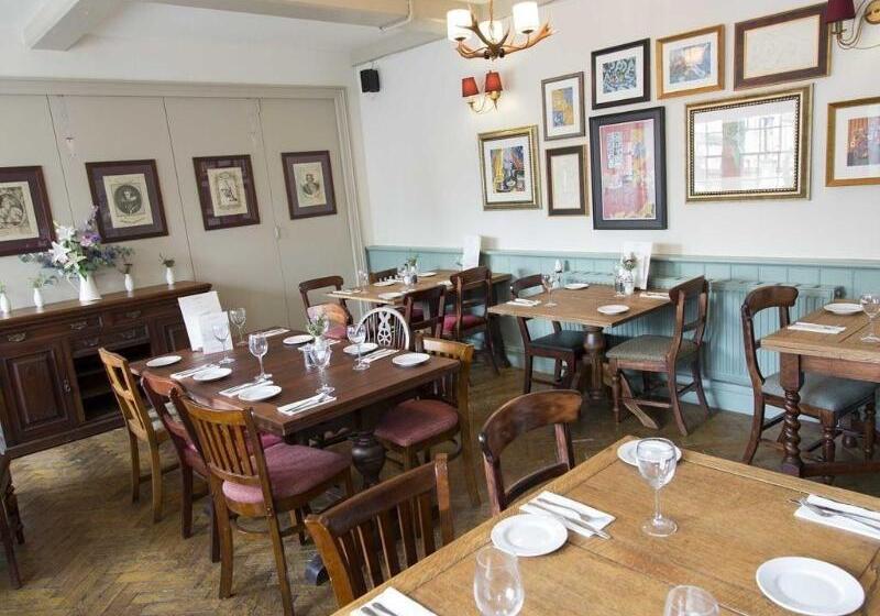 בית מלון כפרי The Kings Arms