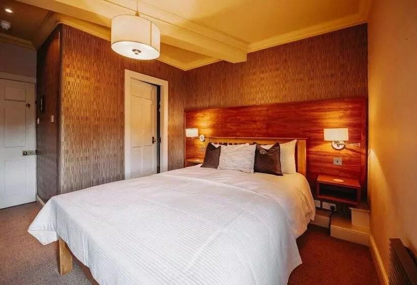 Hotelli Old Orleton Inn