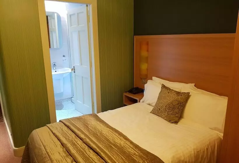 Hotelli Old Orleton Inn