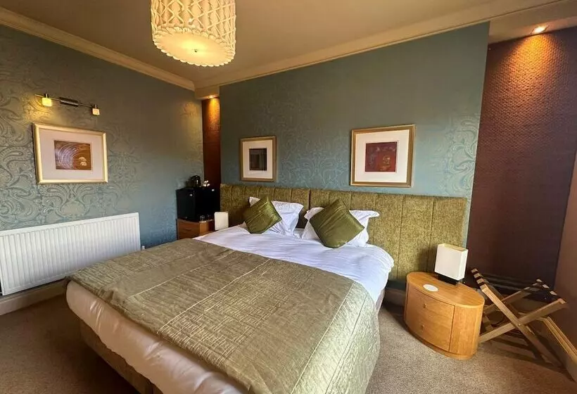 Hotelli Old Orleton Inn