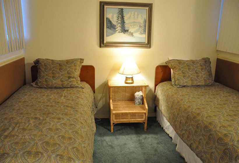 ホテル The San Sophia Inn And Condominiums