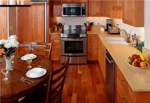 ホテル The San Sophia Inn And Condominiums