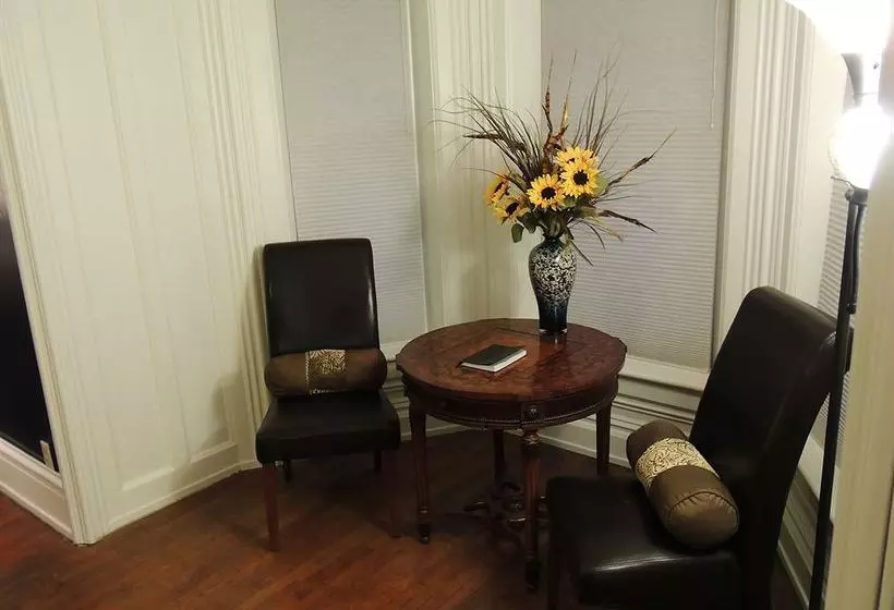 ベッドアンドブレックファースト Lyons Twin Mansions