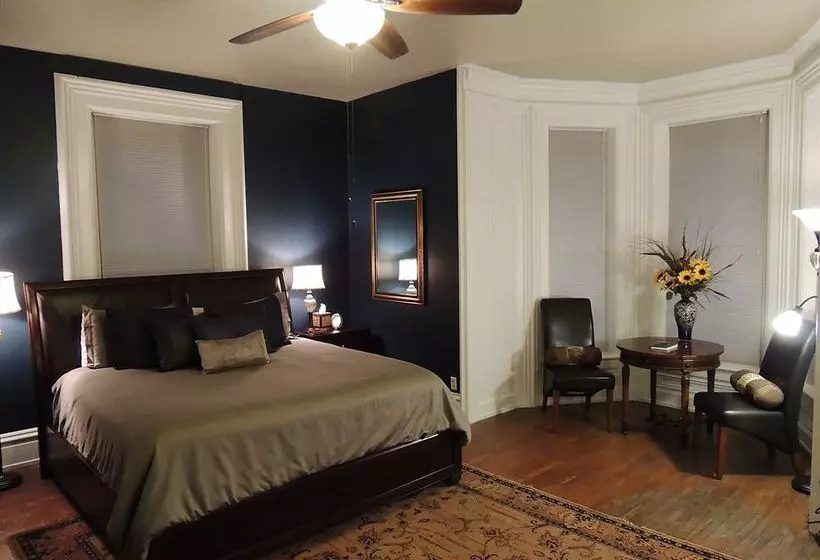 ベッドアンドブレックファースト Lyons Twin Mansions