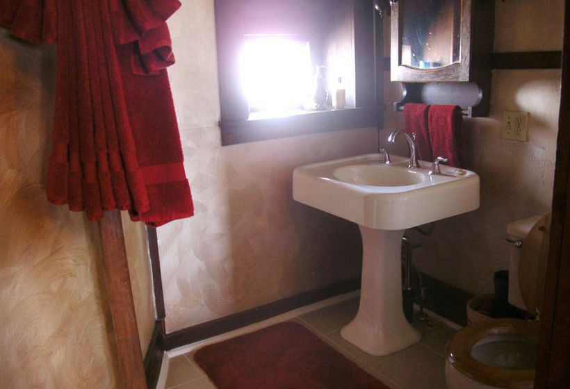 Bed and Breakfast Lyons Twin Mansions