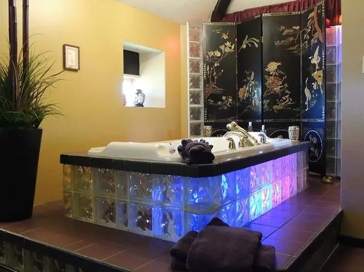 ベッドアンドブレックファースト Lyons Twin Mansions