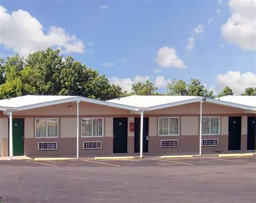 모텔 Relax Inn St. Robert