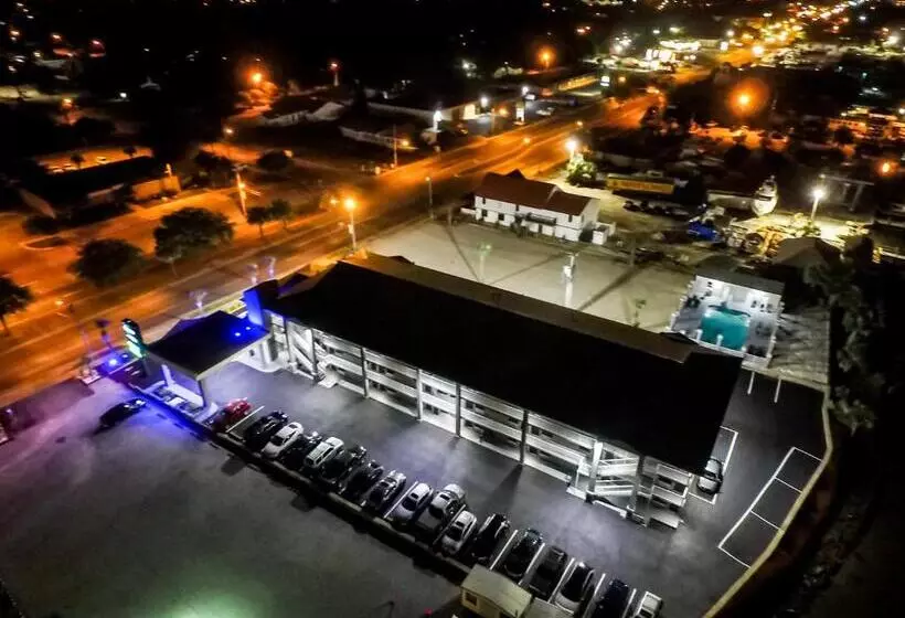 モーテル Seabreeze Inn Fort Walton