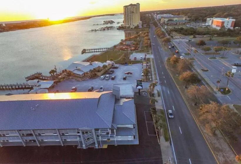 モーテル Seabreeze Inn Fort Walton