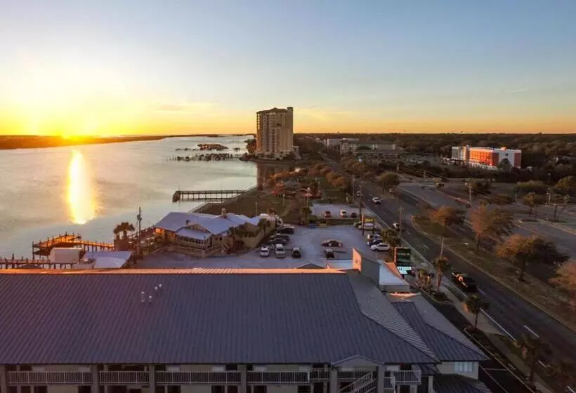 モーテル Seabreeze Inn Fort Walton