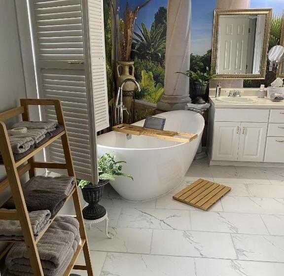 Page House Bed And Breakfast